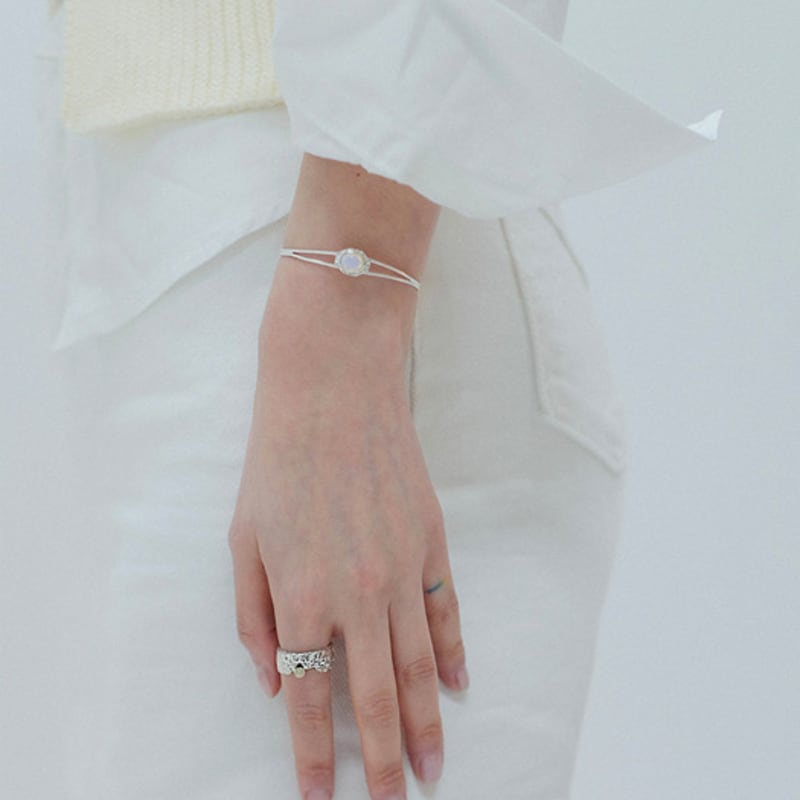 

oooho Pure Bangle Opal