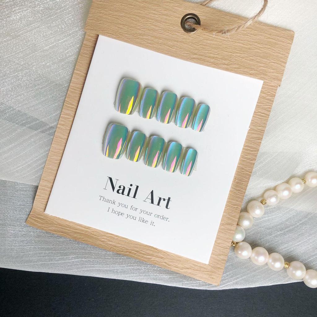 Dreamy Lavender Cat Eye Press-On Nail Set - 30 Pieces