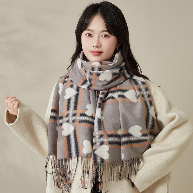 Double Side Heart-Shaped Checkered Scarf Female Winter Korean Fashion Versatile Shawl Thickened Outer Scarf Warm Neck Protection