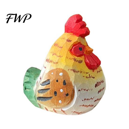 Non-toxic Wooden Figurine Hand-Carved Rooster Farmhouse Chicken Sculptures Rustic Animal Statue Natural Solid Wood Ornament for Home Shelf Desk