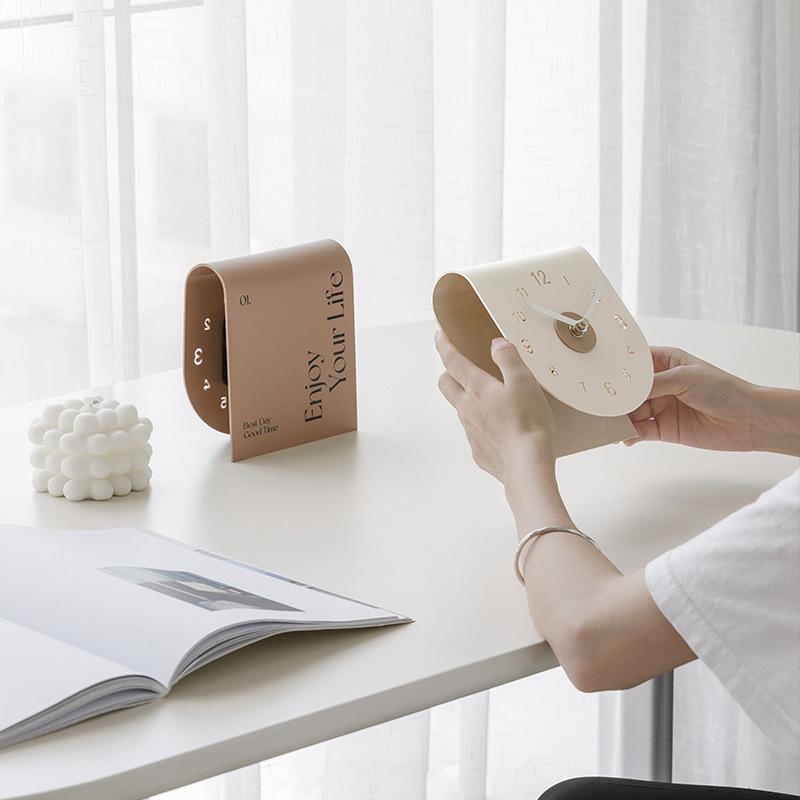 

Wozoom Elegant Desktop Clock for Living Room, Entryway, or Cabinet Decor