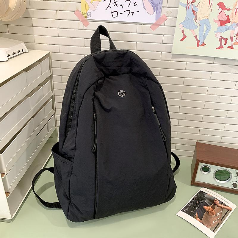 Summer new foreign style texture simple large capacity backpack fashion 2025 leisure personality women trend backpack