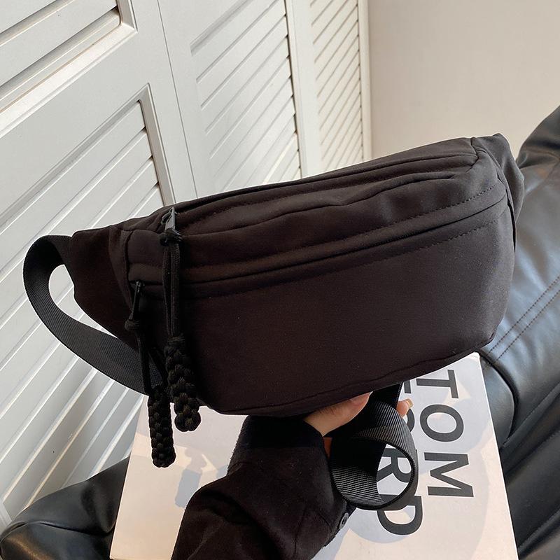 

Холщовая маленькая женская сумка лето 2024 новая высококачественная сумка-мессенджер текстура популярна в этом году женская нагрудная сумка поясная сумка чёрный