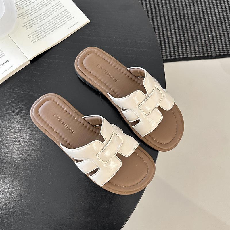 2025 summer new square head foreign trade large size flat heel slippers women's European and American casual fashion cool slippers women's shoes