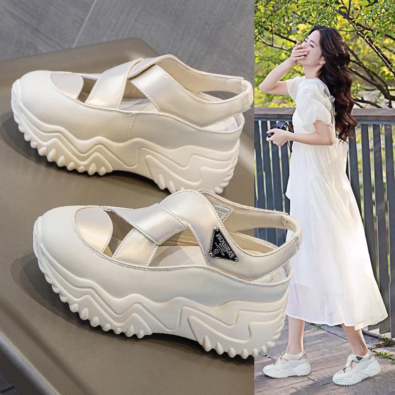 Daddy Shoes Women's 2025 Summer New Baotou Hollow Sandals Women's Versatile Thick-soled Fashion Casual Breathable Women's Shoes Tide