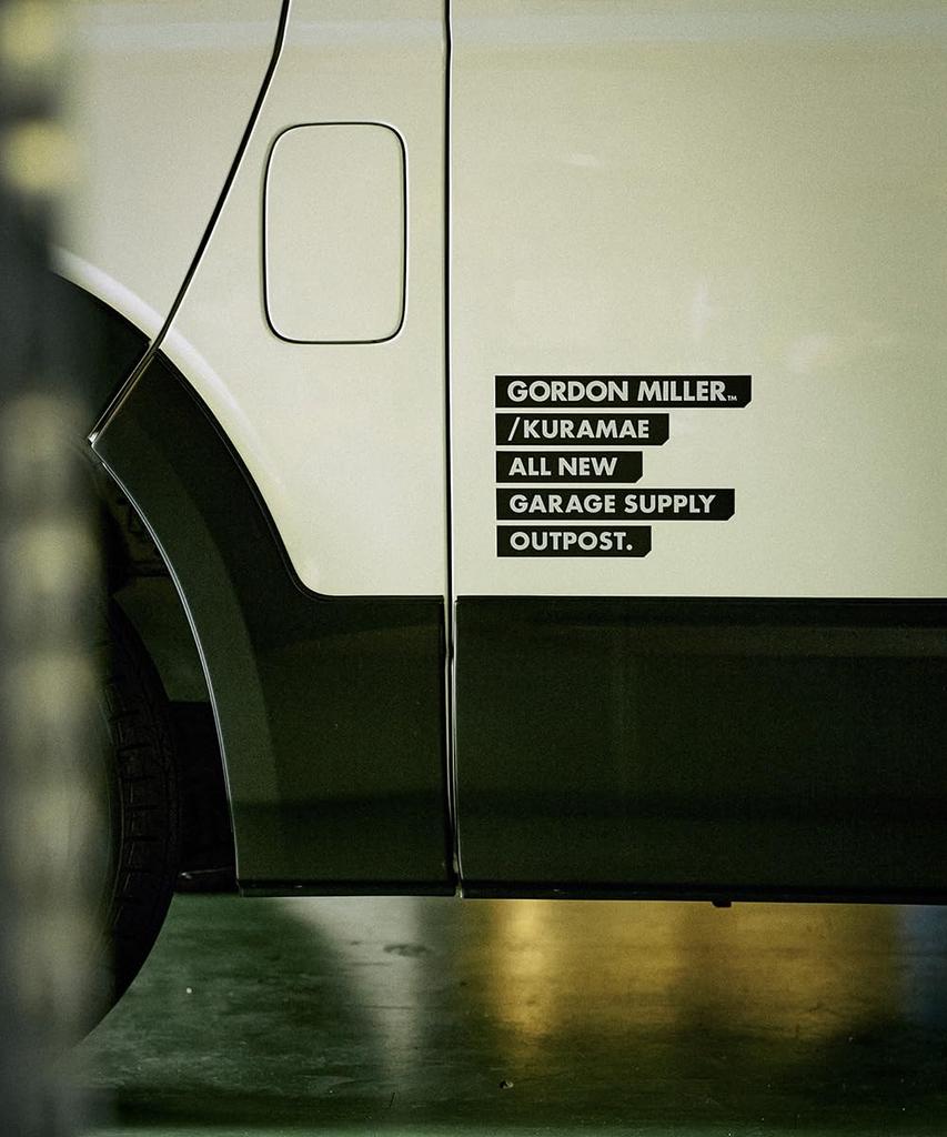 GORDON MILLER Cut Sticker KURAMAE BAR Black 1765507 245×176