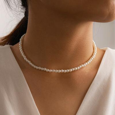 Imitation Pearl Chain Necklace for Women Simple Chic Faux Pearl Necklace Wedding Love Gifts Fashion Jewelry for Women