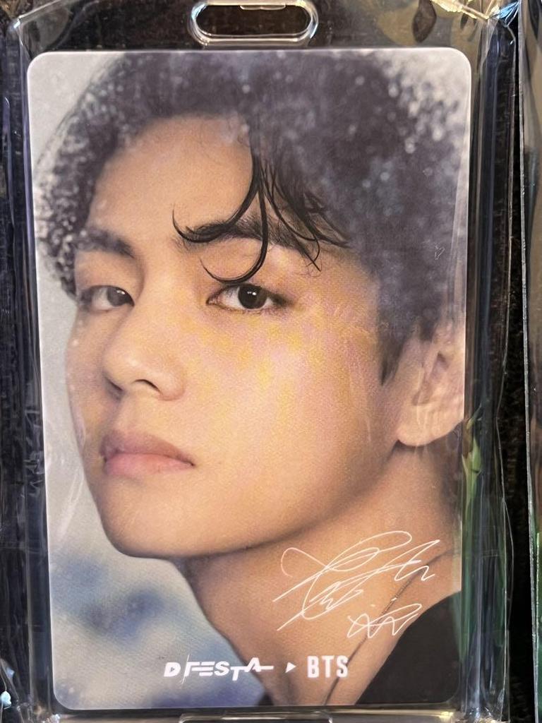 [USED] On Sale: BTS V-D FESTA Japan Final Trading Card