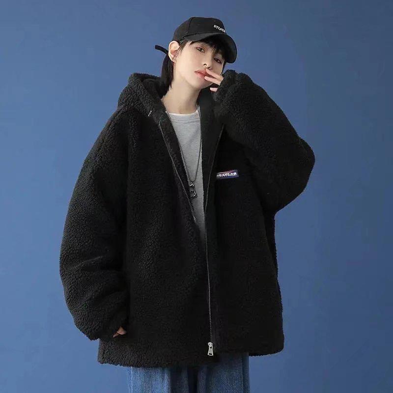 Trendy Men's Lambskin Mid-Length Coat: Stylish & Casual Hong Kong Brand