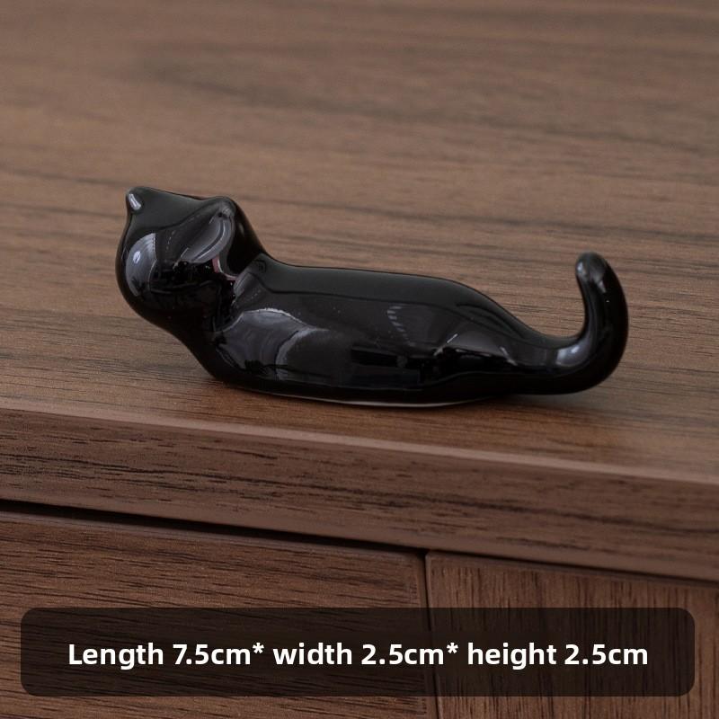 Japanese Ceramic Cute Lucky Cat Chopstick Rest Brush Holder Figurine Creative Home Kitchen Table Decor Office Desk Accessory