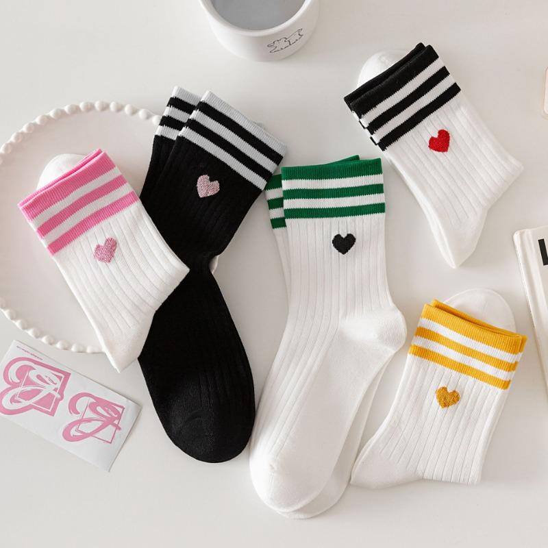 Female Autumn and Winter New Stripe Three Bar Cotton Preppy Style Love Boneless Tube Socks