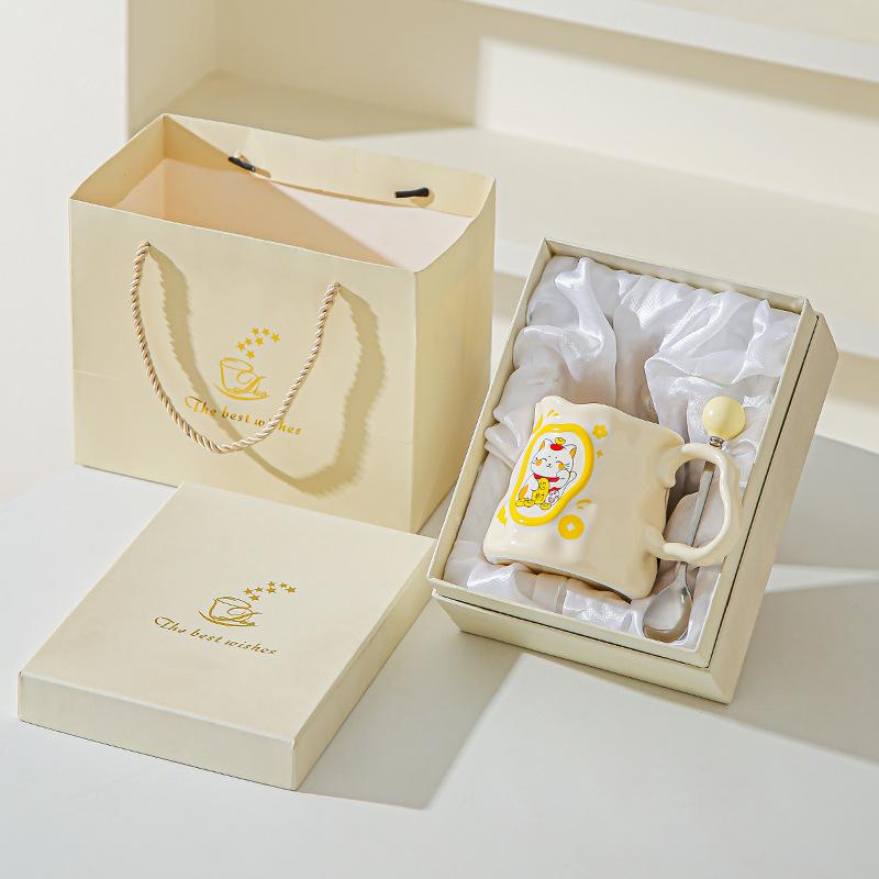 Cupa Ceramică Pisică Norocoasă Desen Animat Cupă Iregulară cu Aspect Înalt Cupă Creativă pentru Lapte/Mic Dejun Suvenir de Deschidere