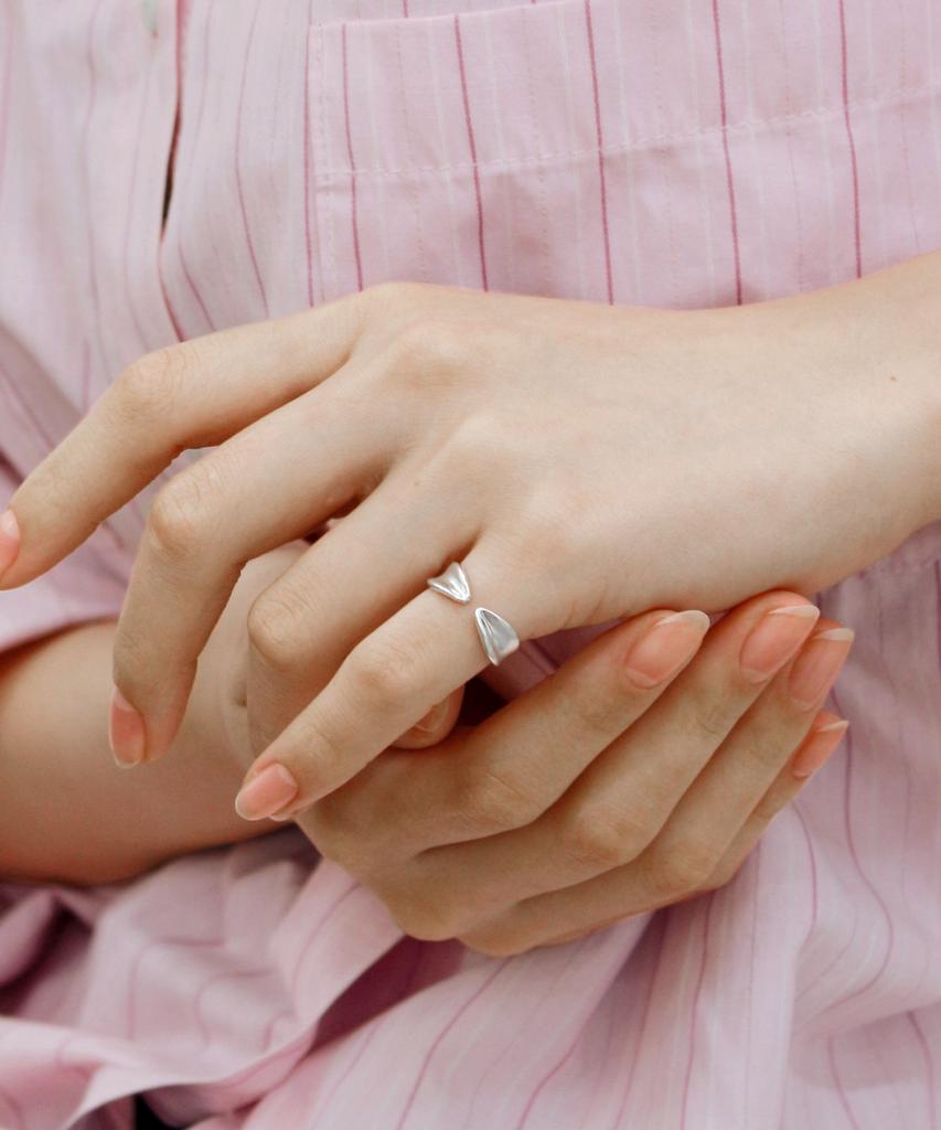 47Bag 925 Silver Daily Fish Bold Pinky Ring