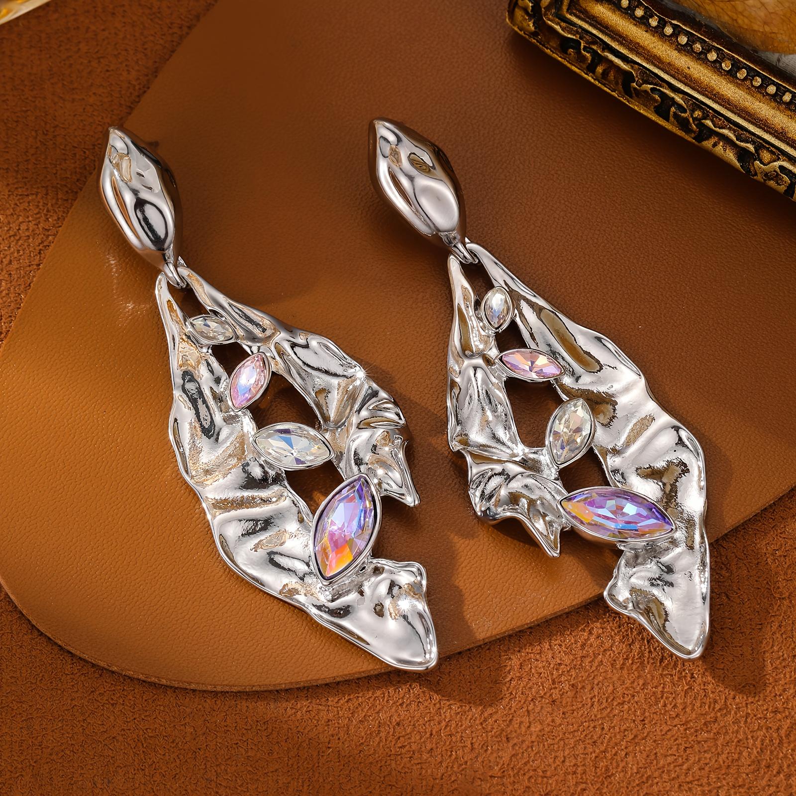 

Модные серьги-подвески для женщин серебряный