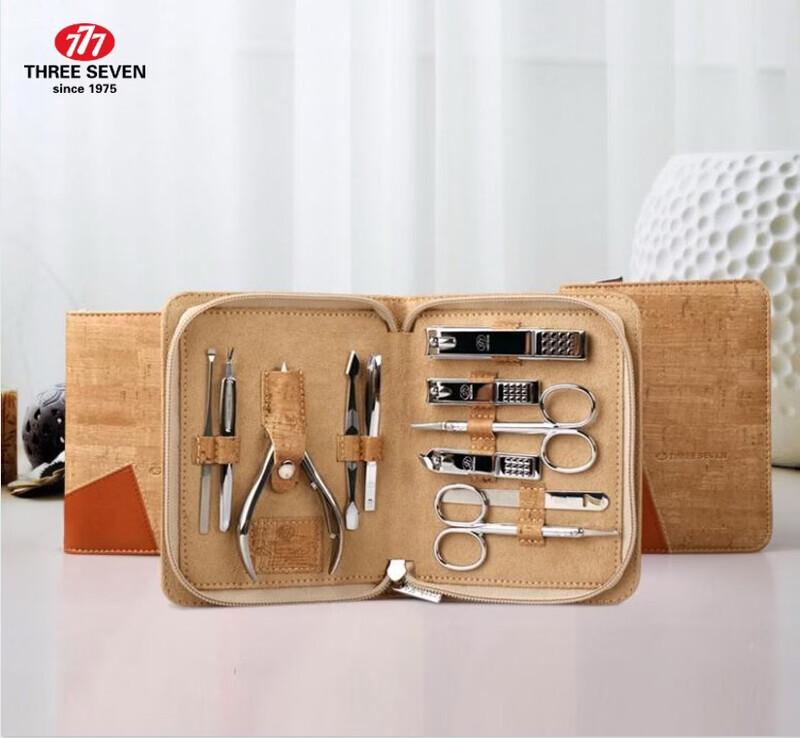 THREE SEVEN 11-Piece Nail Clipper Manicure Set