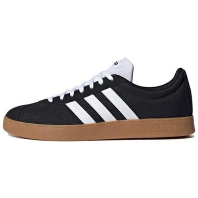 Încălțăminte unisex – Adidaşi