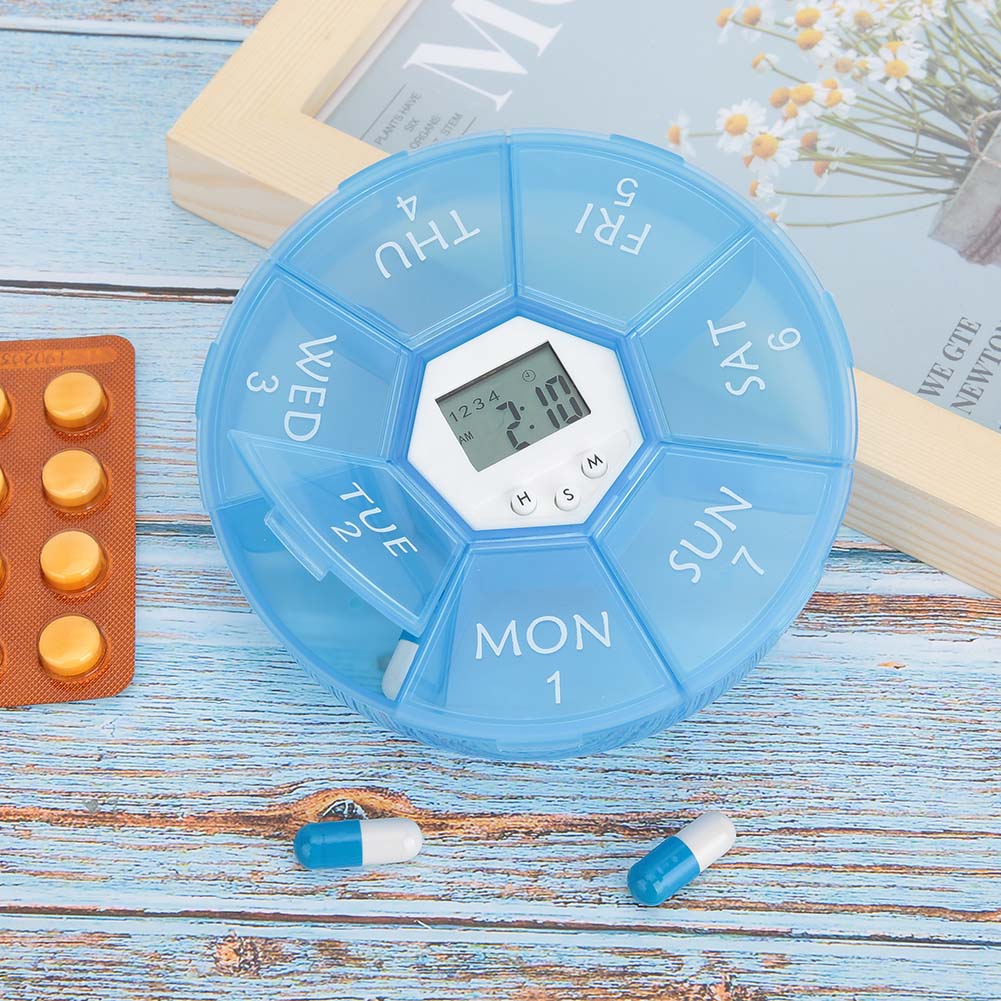 7 Fack Mini Bärbar Medicin Tablett Piller Godis Förvaringslåda Organizer Fodral med PåminnelseBlå