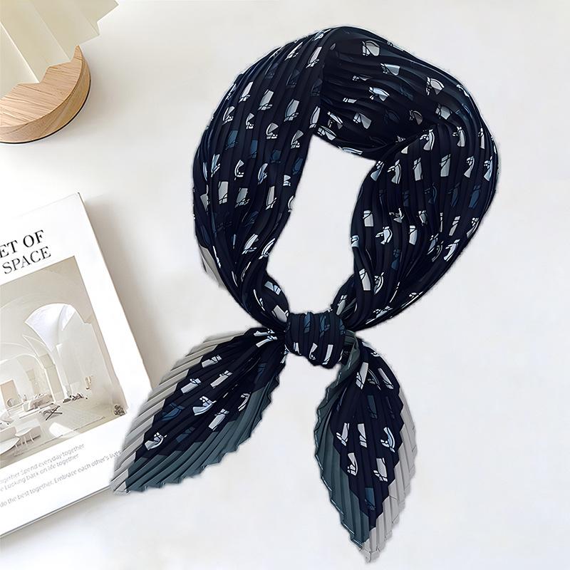 Retro Color Block Crinkled Square Scarf - 70cm Pleated Neckerchief in Imitation Silk for Women
