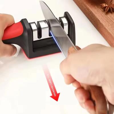 Handheld-Multifunktions-Schnellschärfer mit 3 Segmenten Stabiler rutschfester Küchenmesser-Gummigriff Integrierter Schärfer