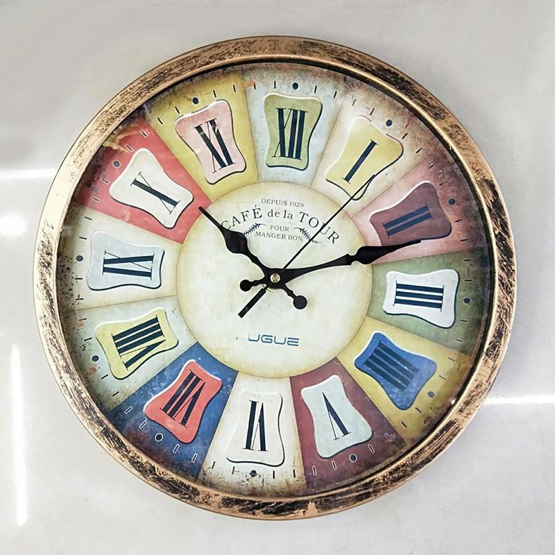 

Retro Clock Wall Clock Living Room Home Bedroom Simple Nostalgic Clock Personalized Creative Silent Hanging 501G【004】
