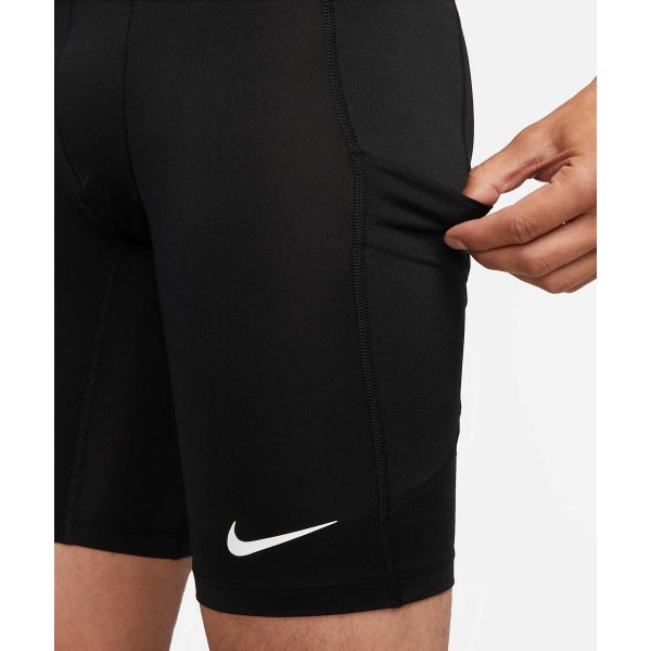 Nike מכנסי ספורט קצרים בגזרה צרה עם מותן אלסטי לגברים, תחתונים, שחור FB7964-010