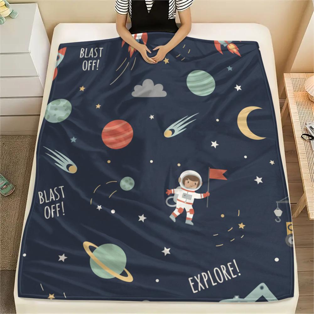 1Pc Cute Nordic Style Print Flannel Blanket, High quality Comfortable for All Seasons, Home Decor, Warmth and Comfort, Perfect for Christmas Gifts W24