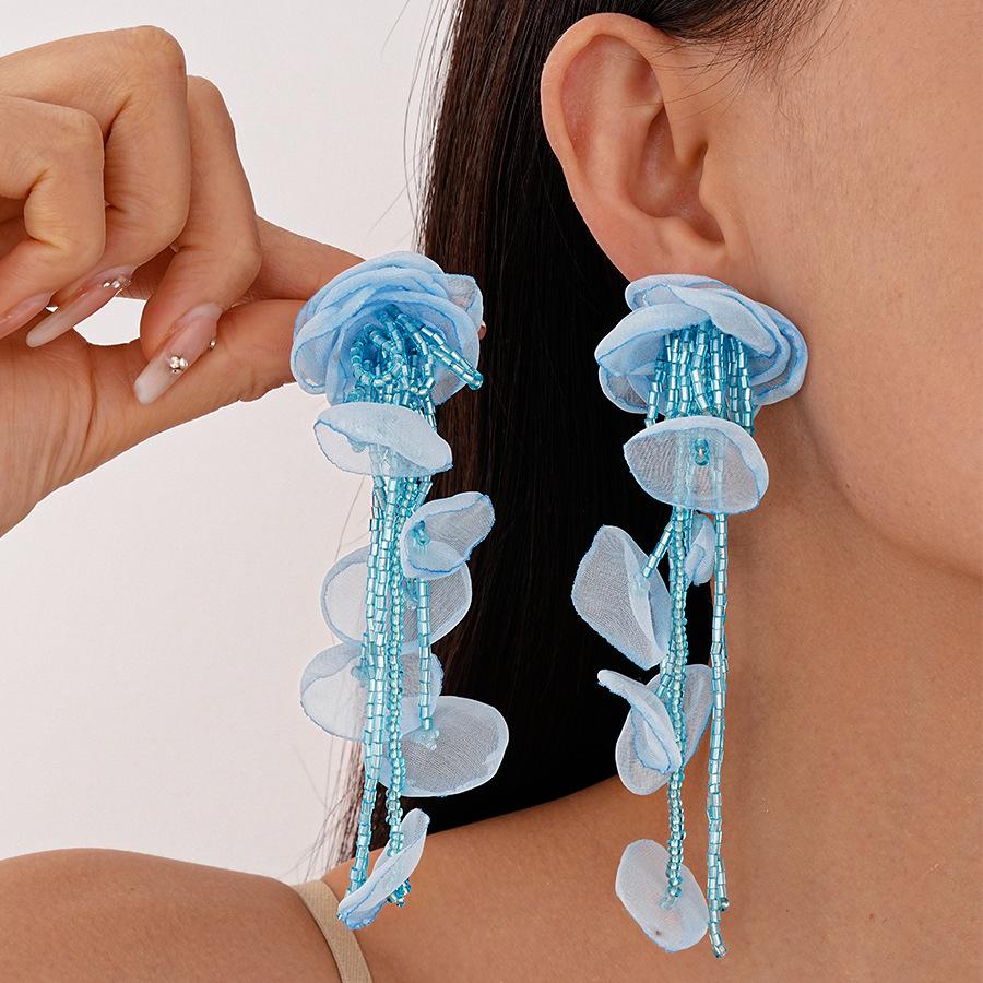 Holiday style hand-woven lace flower fringed silver needle earrings summer sweet premium earrings