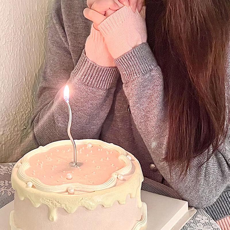 Ins-style Retro Curved Birthday Candles