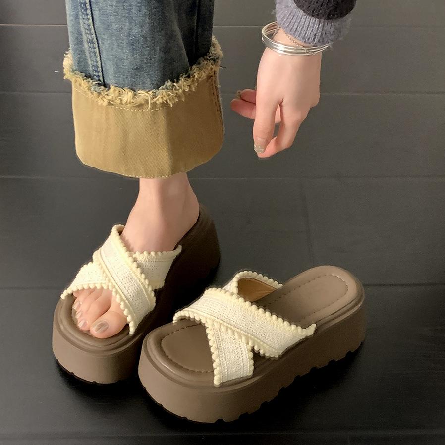 Muffin thick bottom heightening cross with cool slippers women's summer wear 2025 summer new bohemian beach slippers