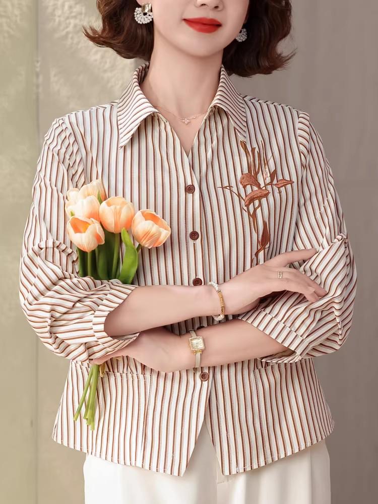 2026 New Striped Seven-Sleeve Shirt for Middle-Aged Women - Spring/Summer Fashion for Moms