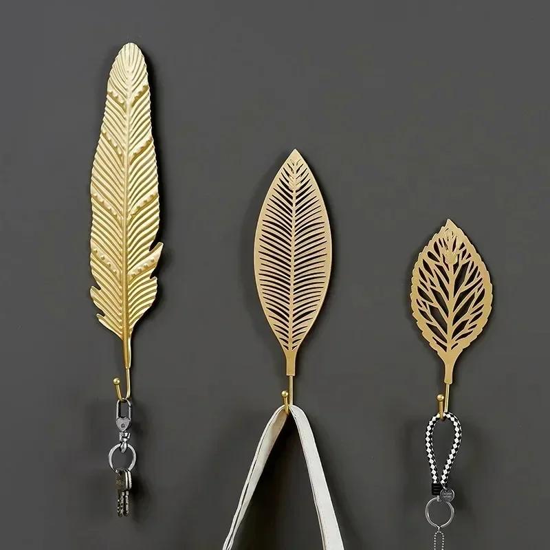 Nordic Style Hooks Gold 1Pc Hanging Storage Rack Wrought Iron Hook Wall Hanger Creative Leaf Shape for Home Bathroom Decoration