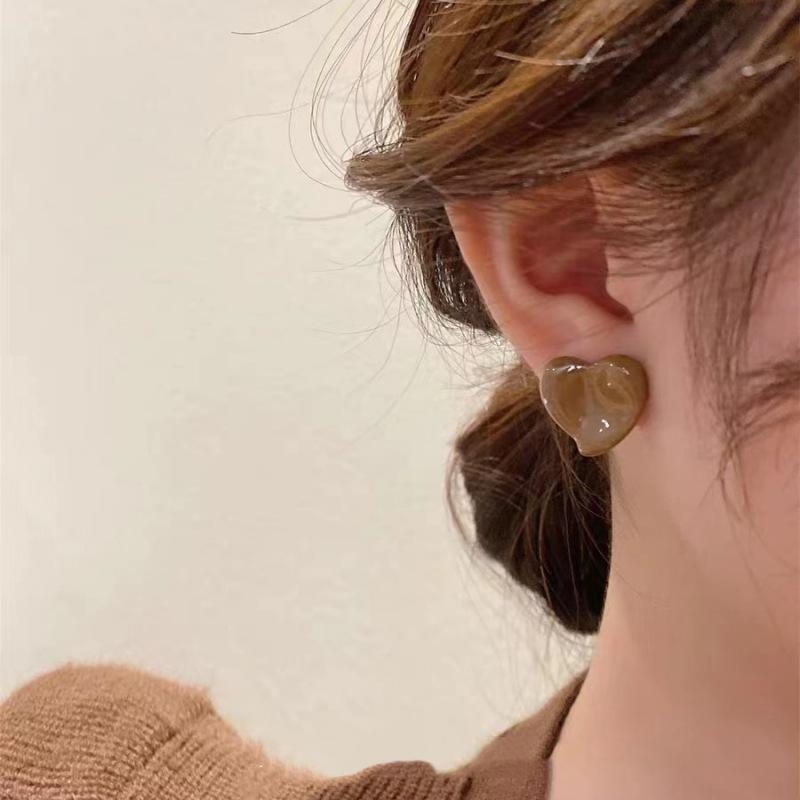 Herbst und Winter Maillard Serie Retro Braun Light Luxury Ohrstecker Ins Style Ohrringe Großhandel