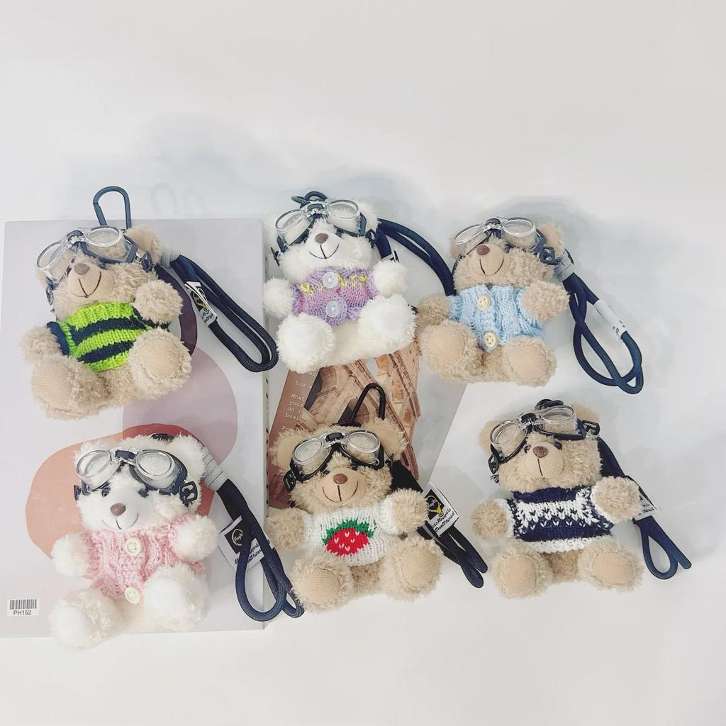 Kreslená klíčenka s pilotem pandou - Roztomilá plyšová hračka medvěd jako dárek pro studenty