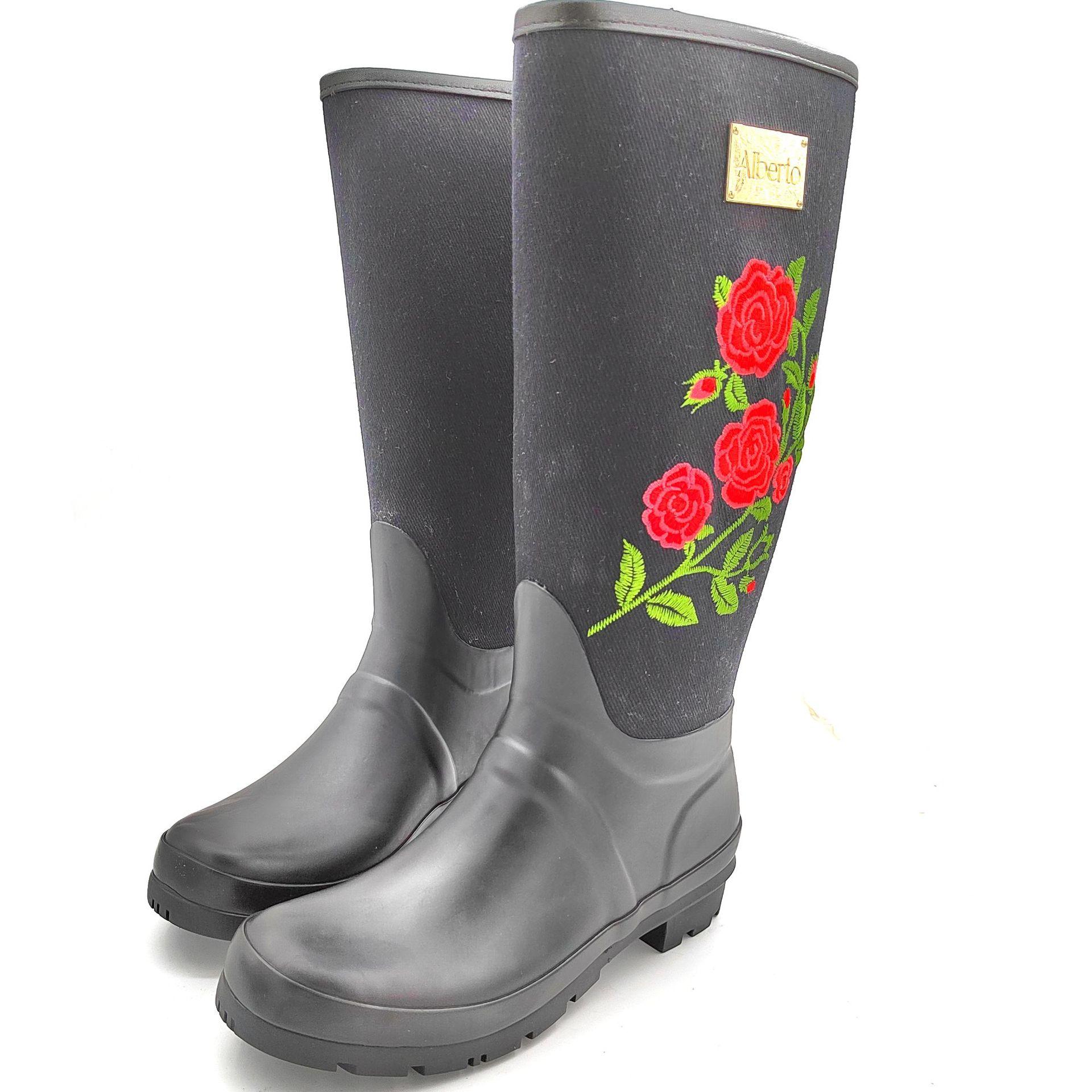 

Женские черные розовые коричневые резиновые сапоги для дождя Женские высокие резиновые сапоги Модные водные сапоги Зимняя обувь 41 чёрный