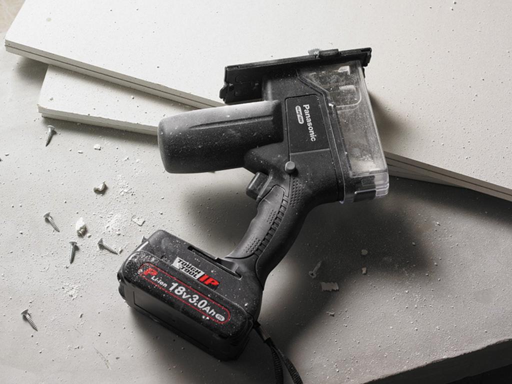 Panasonic Rechargeable Square Hole Cutter Body Only Sold Dual IP5X Woodworking 30mm Cutting Black (Battery Pack/Charger/Case Separately) (14.4V/18V