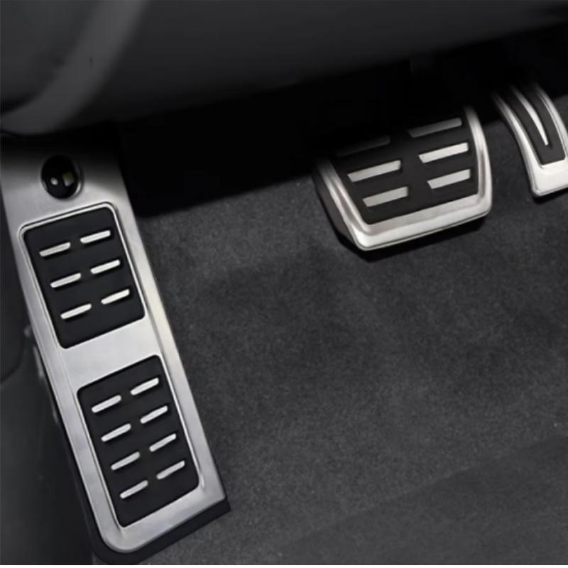 Edelstahl-Autofußpedale für Q5 80A 2018 2019 2020 2021 2022 Kraftstoffbremse Fußstützenpedalabdeckungspolster Autozubehör