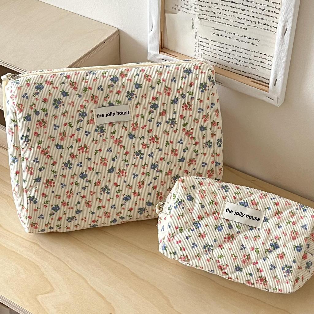 Pastoral Floral Corduroy Quilted Makeup Bag - Portable Eight-Panel Soft Wash & Storage Bag