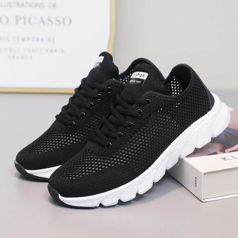 Large Size Breathable Fly-woven Women's Shoes Fashion Trend Simple Women's Sports Shoes Hiking Single Shoes