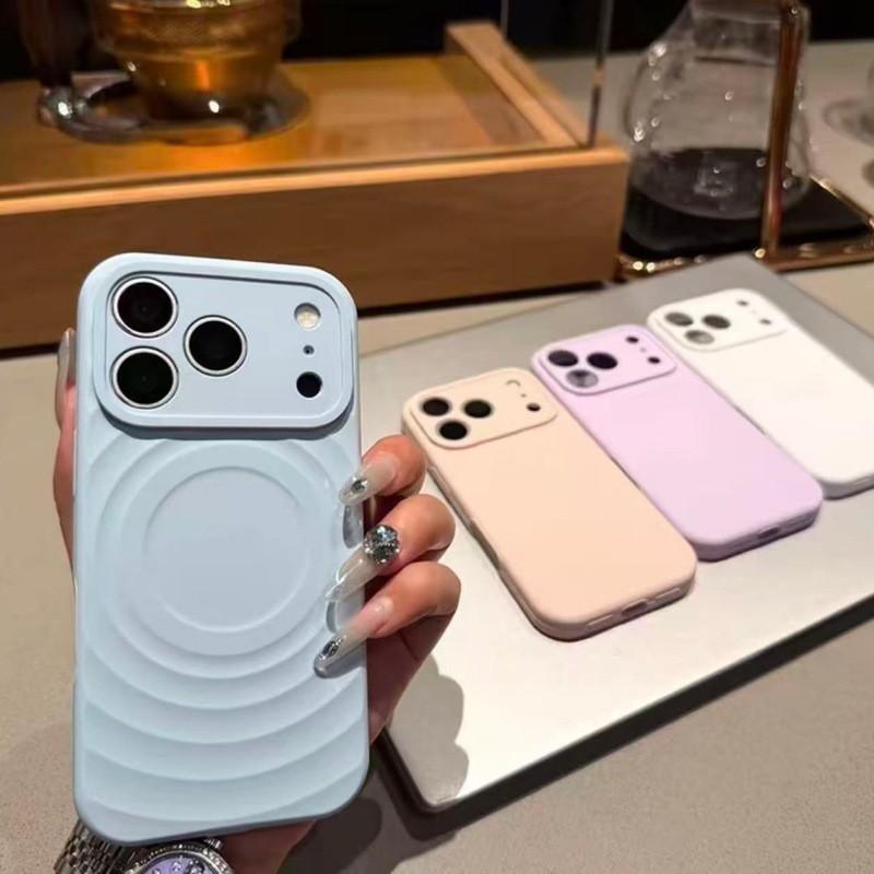 Magnetic Liquid Silicone Phone Case IPhone 17 Pro Max 16 15 14 With Anti-Slip Shockproof Protection Matte Finish