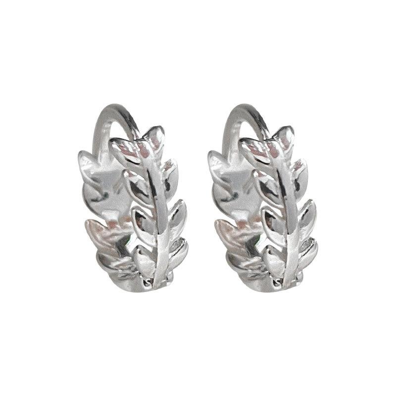 

Маленькие свежие серьги Летние серьги Серьги-ветки Простой нишевый дизайн