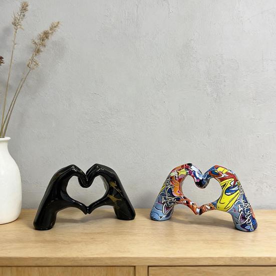 Heart Hands Sculpture Love Heart Hands Gesture Statue for Room Bookshelf Coffee Table Dining Table Centerpiece