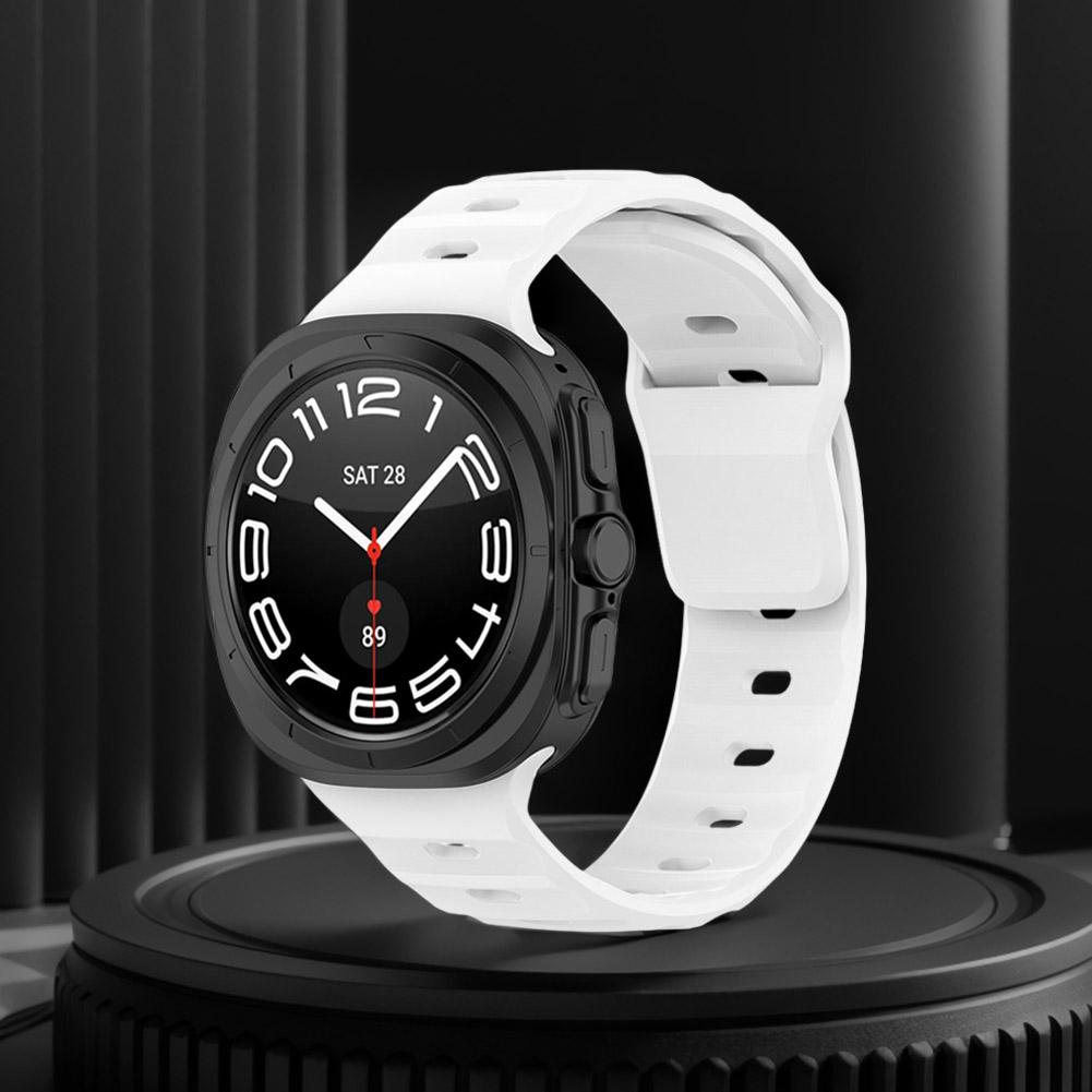 Silicone Strap Replacement Sport Watchband Breathable Watch Strap Sports Wrist Band for Samsung Galaxy Watch 7 Ultra 47mm Strap