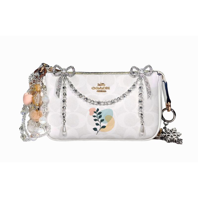 

COACH shoulder bag [Customized bag] Nolita 19 Flower Shadows in the Clouds Hand-painted Pink Flower Silk Scarf Bow Pearl Chain Crossbody Underarm leaf рожевий
