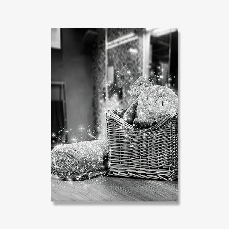 Modern Sexy Woman Bar Girl Drinking Bathroom Canvas Print Picture Poster Fashion Black White Roll Toilet Paper Painting Decor