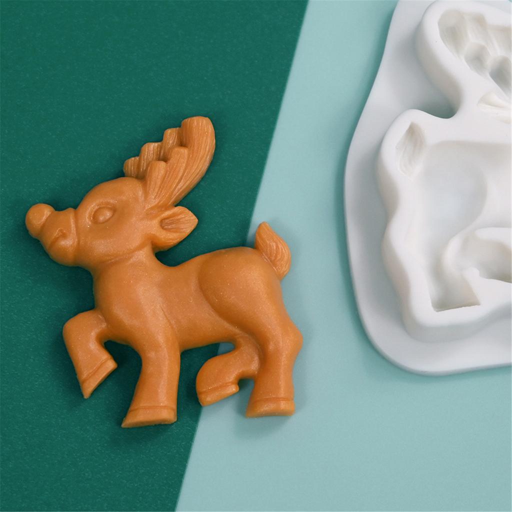 Reindeer Shape Silicone Mold Christmas Themed Fondant Molds Versatile Baking Moulds for Cakes/Chocolates/Cookie/Candy