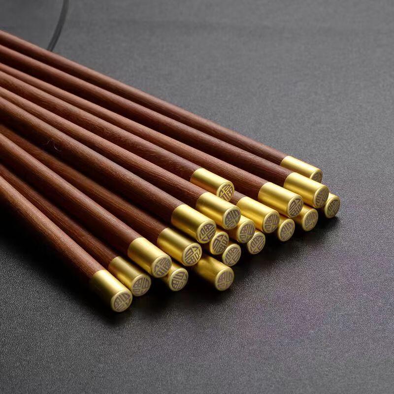 

ZISIZ Guochao Red Sandalwood Chopsticks Set