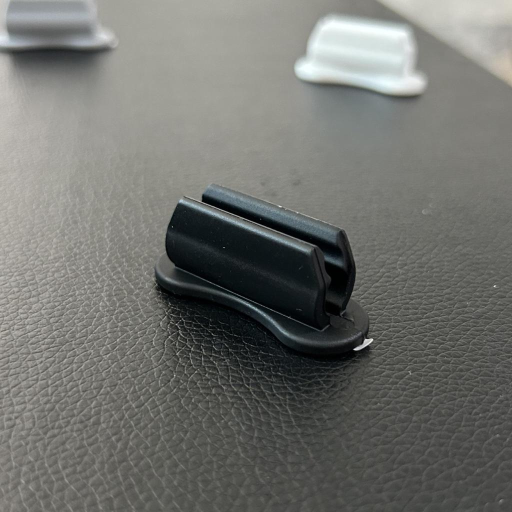 Dual-use Pen Holder for Desk and Wall - Suitable for Pencils, Markers, and Clips