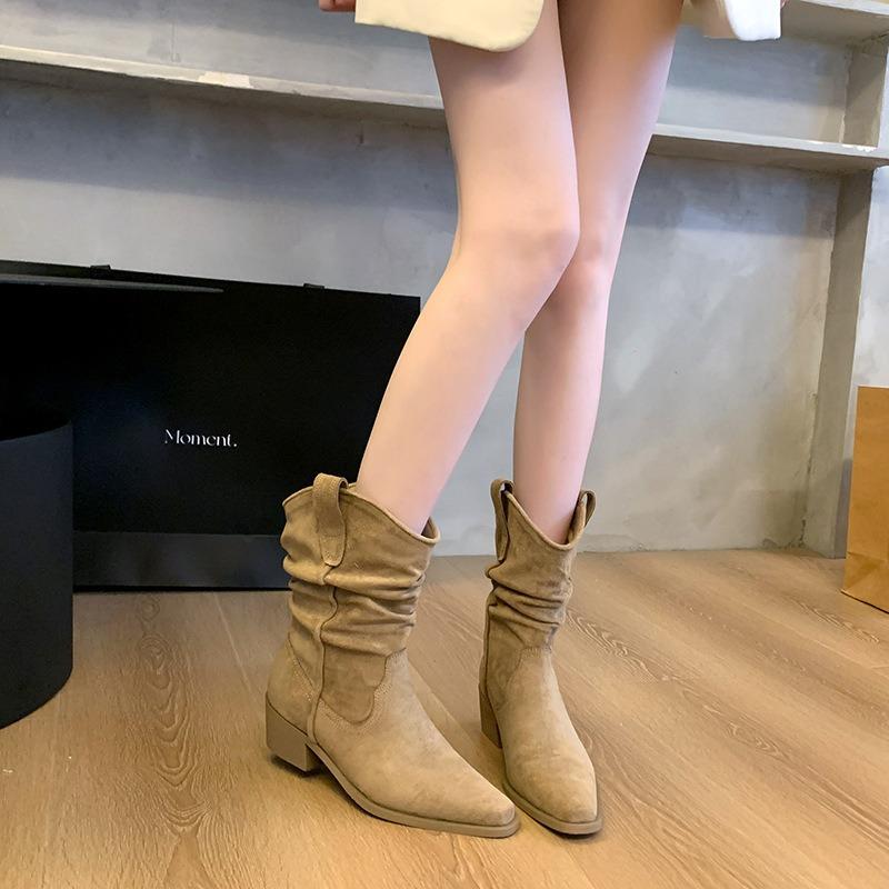  Large tube circumference Martin boots Suede stacking boots Thick leg retro short boots Thigh circumference western boots Large size women's shoes
