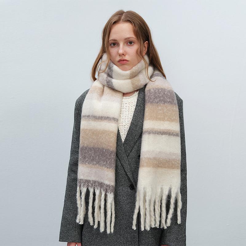 Luxury  Cashmere Womens Scarf Winter Thick Warm Color Block Wraps Female Pashmina Long Tassel Female Bufandas Thick Blanket