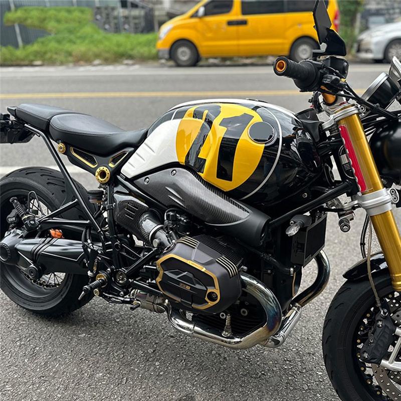 A03E-Carbon Fiber Motorcycle Air Intake Covers Fairing Decoration Guard For BMW RNINET R9T Pure Urban R NINE T Scrambler
